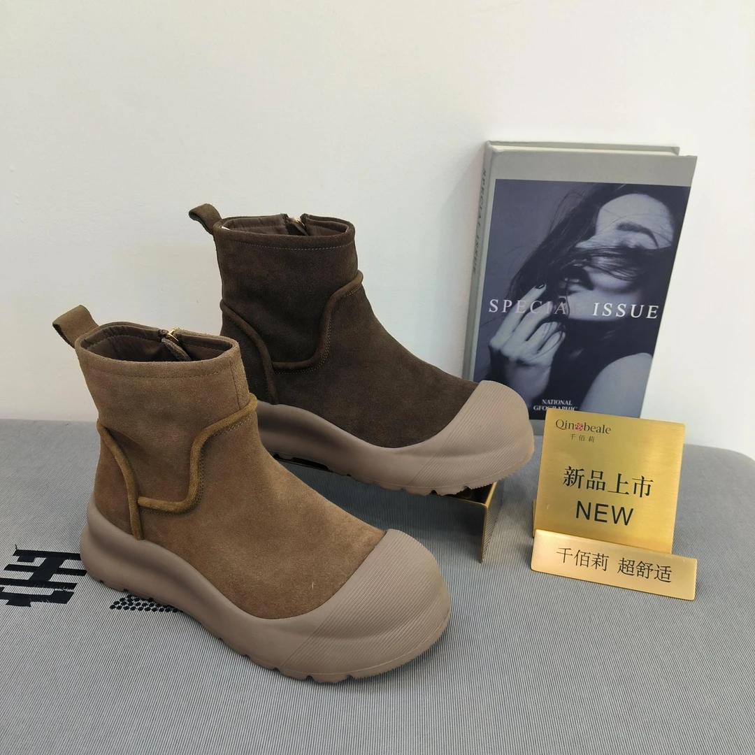 Qin&beale/千佰莉 H2117磨砂牛皮超轻底休闲娃娃头女单靴