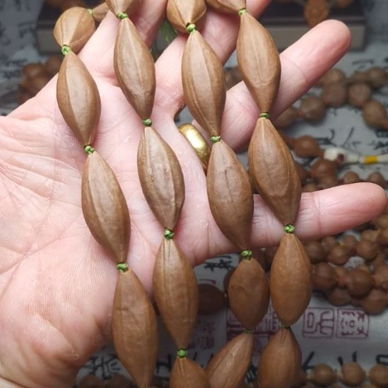 橄榄核手串/手链橄榄核脖挂 1.4×3.6 三花铁核柳叶
