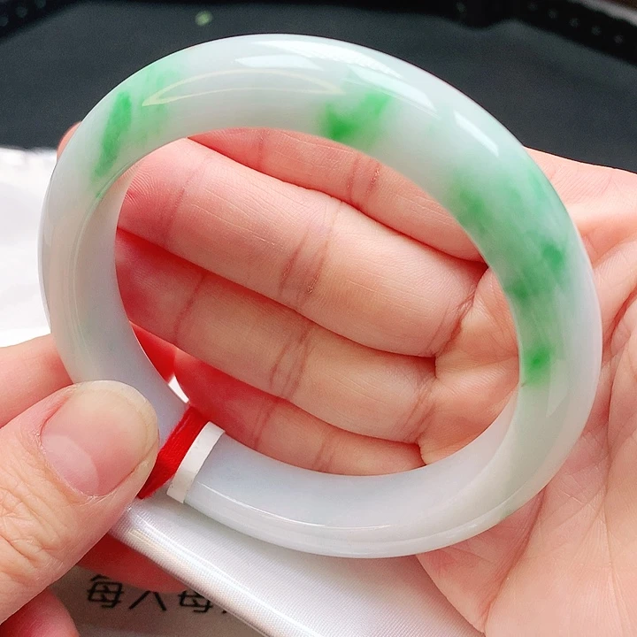 翡翠手镯未镶嵌手镯63