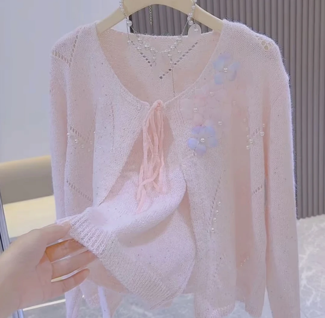 向钉珠镂空花花吊带背心针织开衫两件套