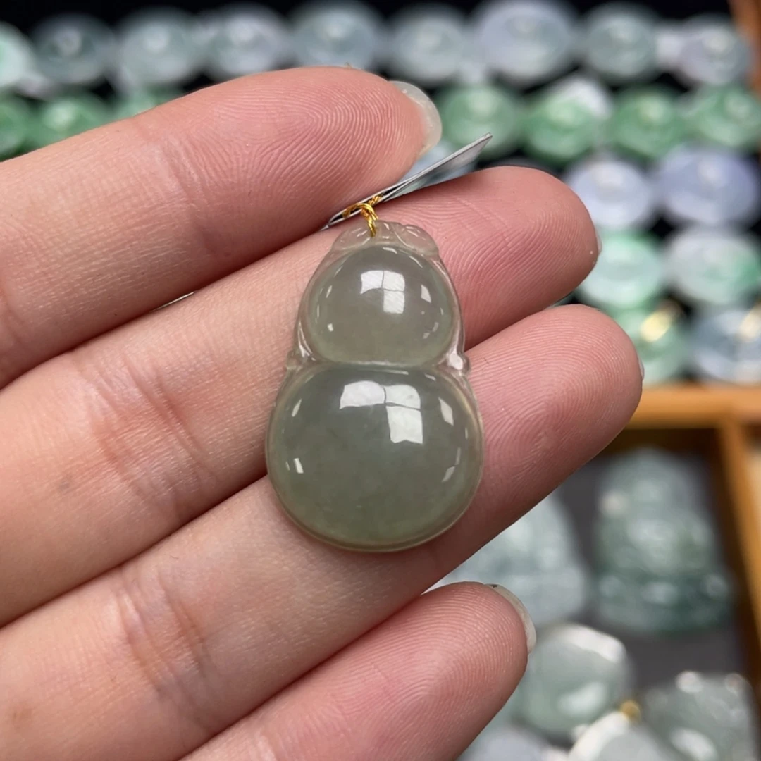 颈饰未镶嵌翡翠葫芦