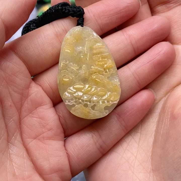 翡翠颈饰未镶嵌吊坠