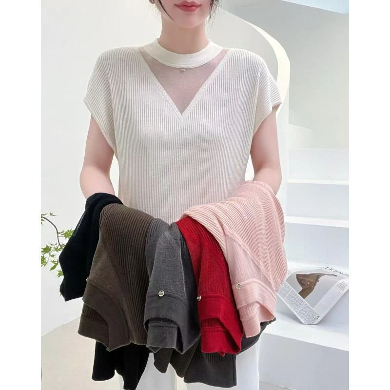 精纺羊毛半高领设计感飞袖针织衫