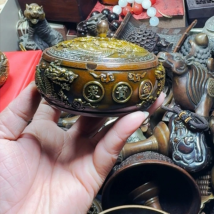 铜器摆件收收藏藏
