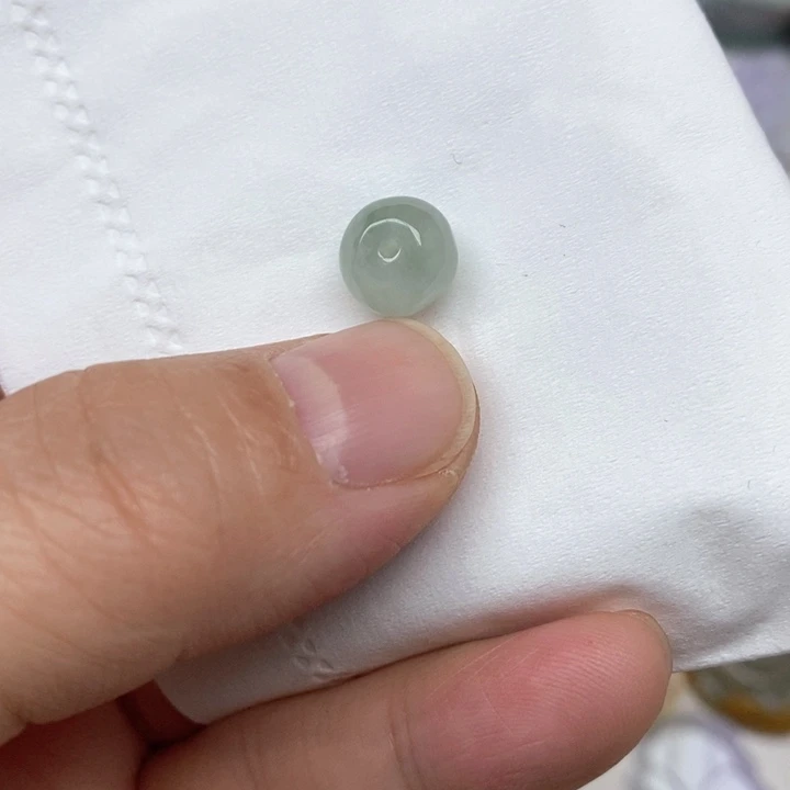 翡翠未镶嵌颈饰证书专用链接不退不换