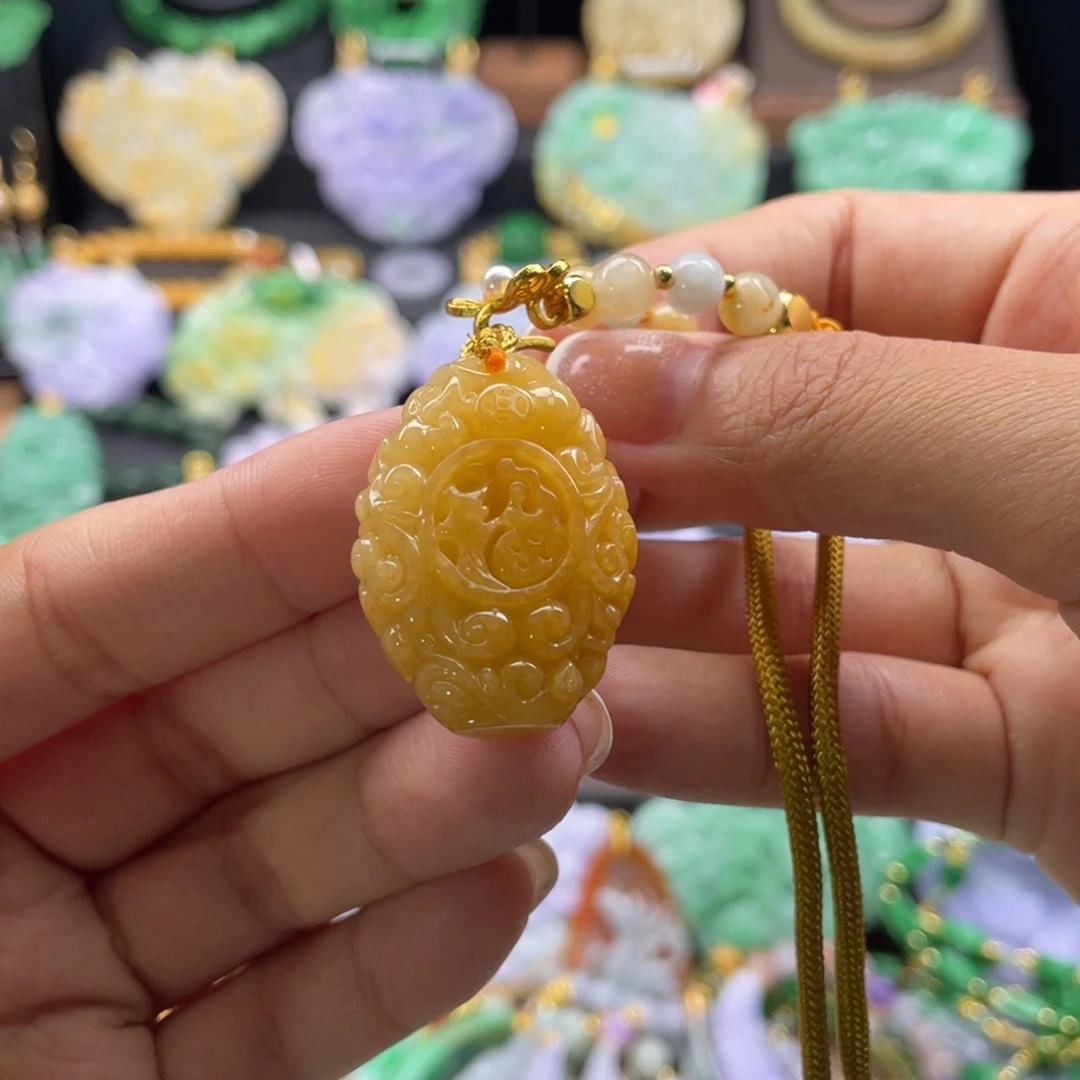翡翠未镶嵌颈饰代编织