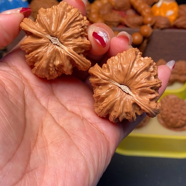 文玩核桃吊坠43全品白狮子