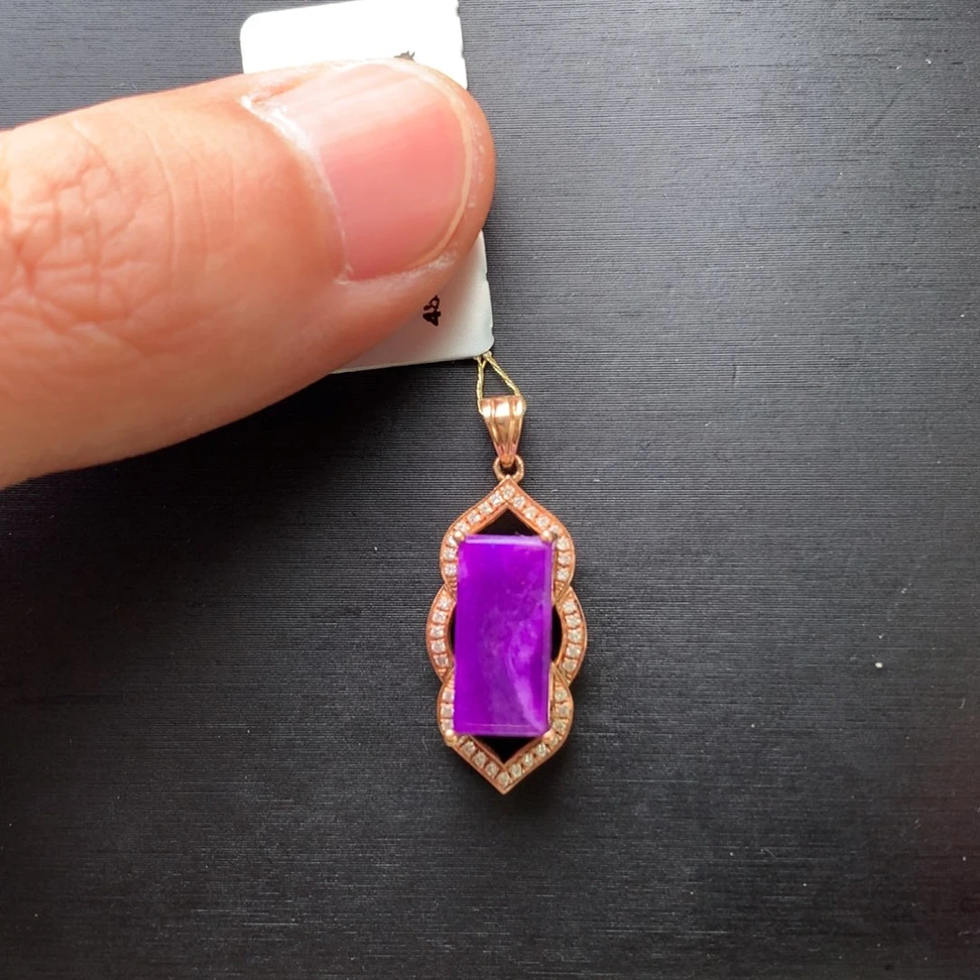 苏纪石（舒俱来）18K金镶嵌吊坠