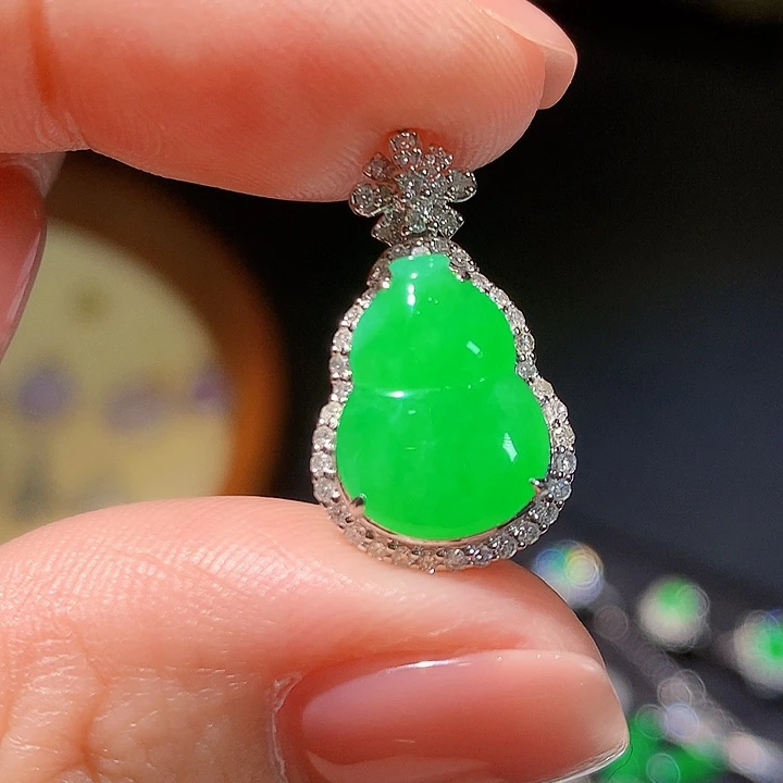 翡翠18K金镶嵌吊坠(不含链)