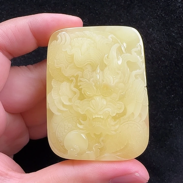 蜜蜡未镶嵌珠宝奇石