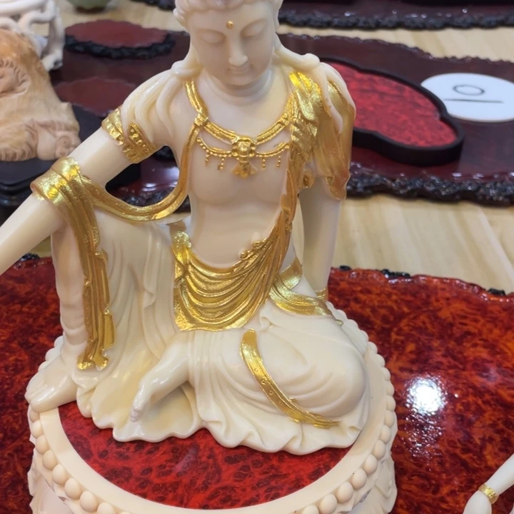 东非黑黄檀（紫光檀）银*侨大底座➕中号观自在