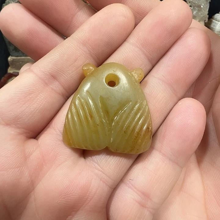 和田玉（糖玉）未镶嵌挂件