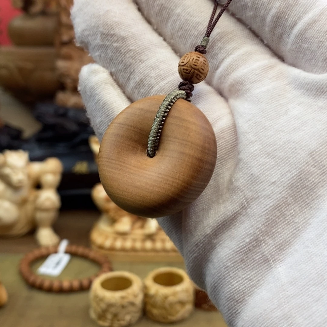 其他檀香木迈索尔老山檀香平安扣