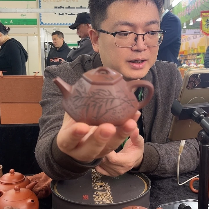 标***紫砂茶杯紫泥六方子冶石瓢 刻绘竹子