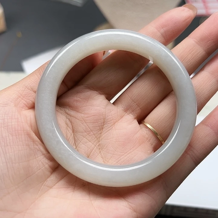 和田玉手镯未镶嵌63