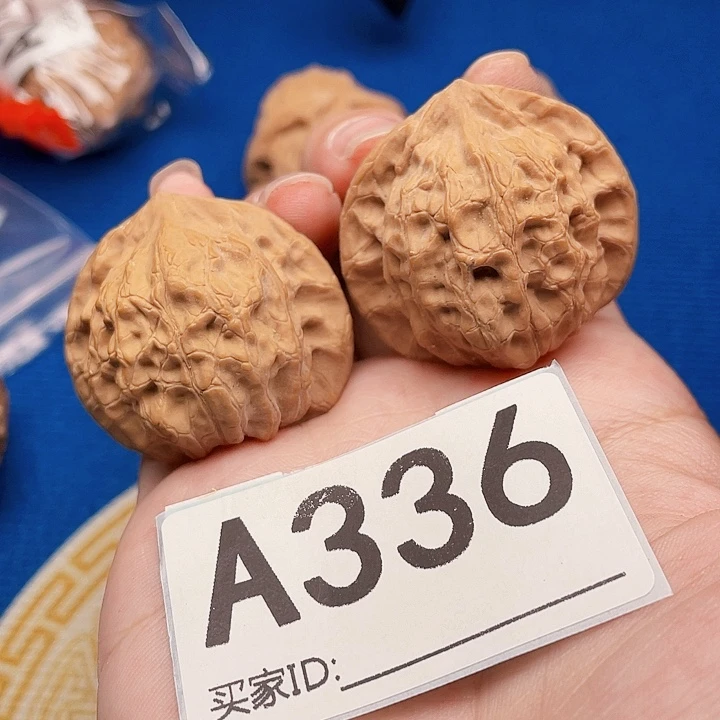 吊坠文玩核桃核桃
