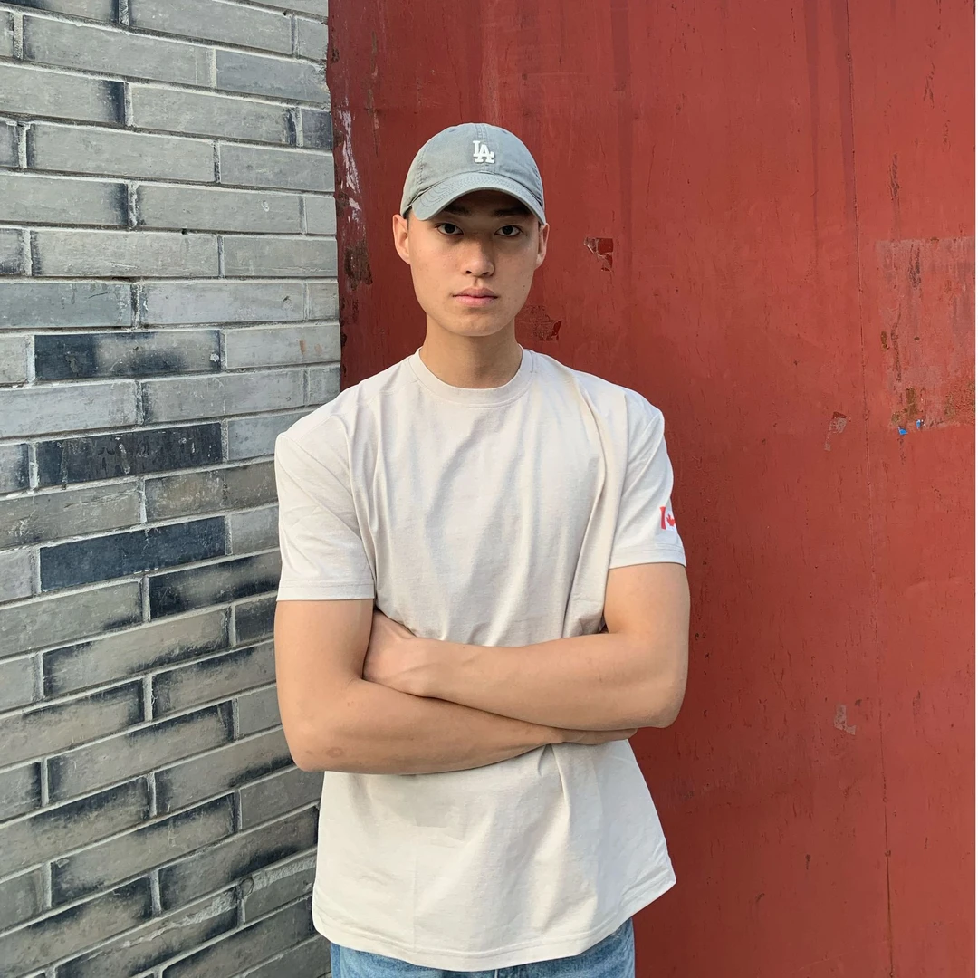 ZHMA正肩口粮T恤加拿大袖标简约纯色夏季百搭圆领休闲男款运动