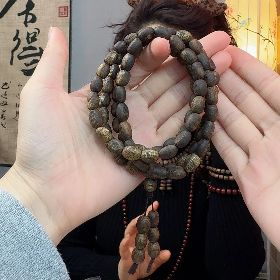 沉香手串海南乌身圆叶留疤随形