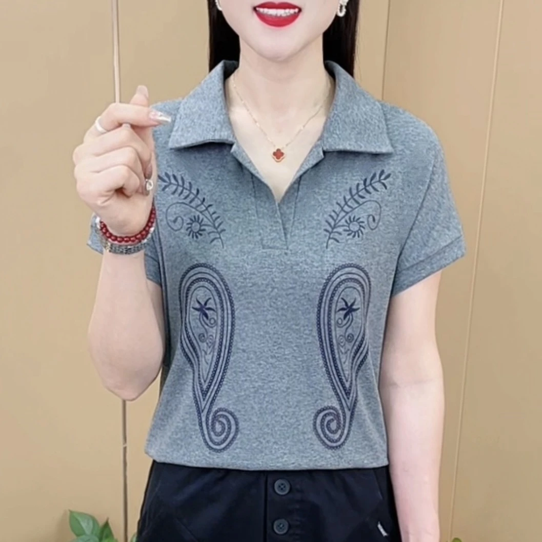 夏季新款时尚极简风精致翻领印花减龄t恤气质女士短袖上衣M5719