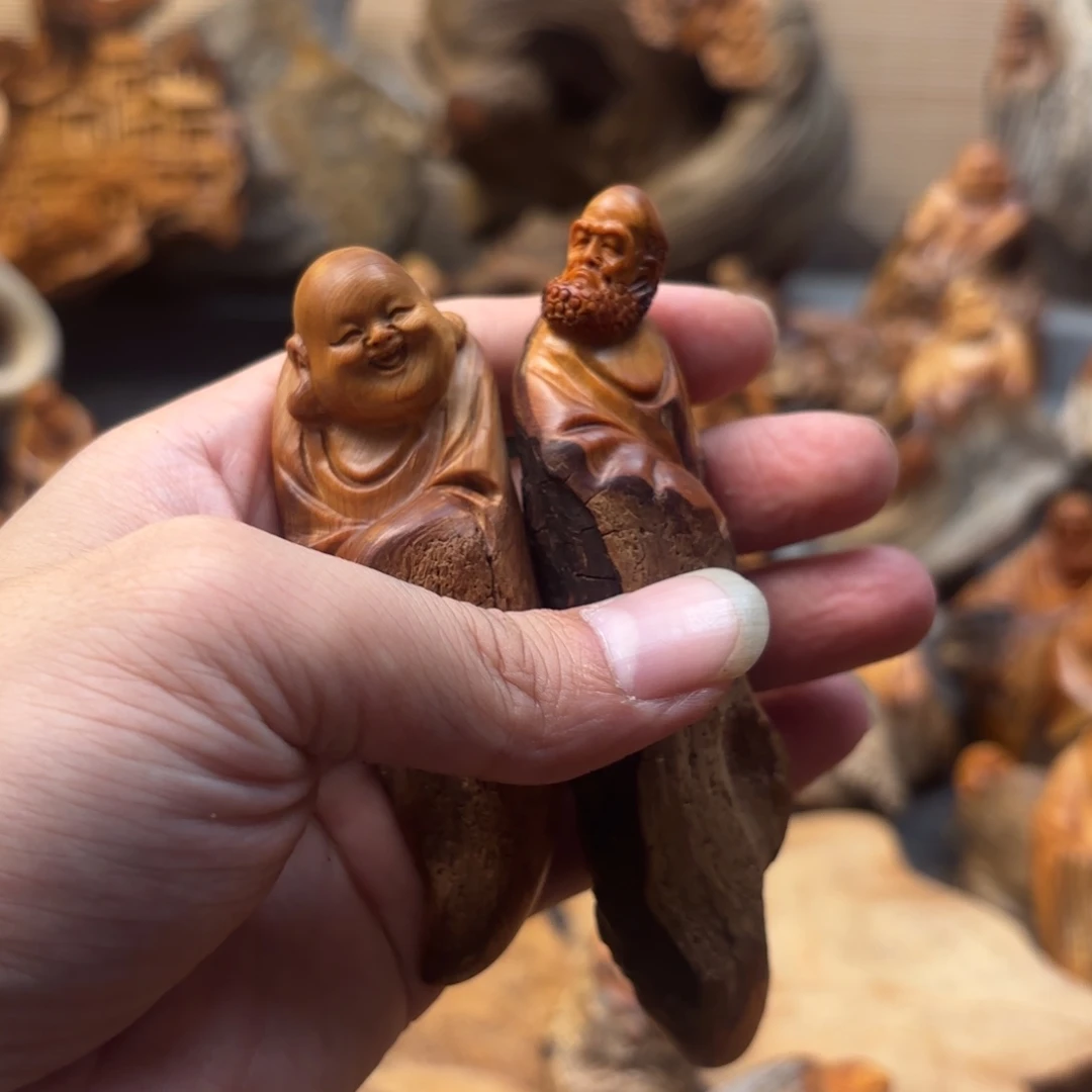 圣***人柏木太行崖柏手工雕刻