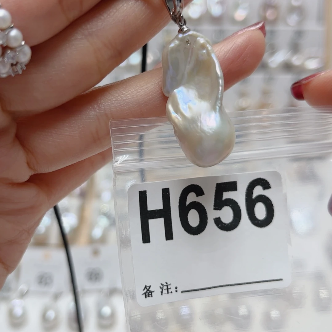 未镶嵌颈饰淡水珍珠