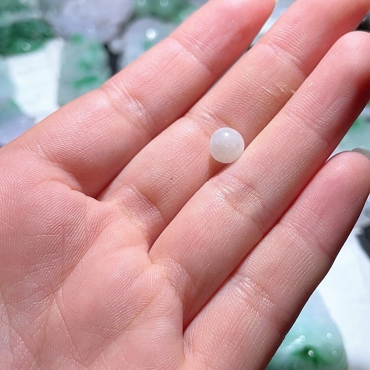 翡翠未镶嵌颈饰张****7天然