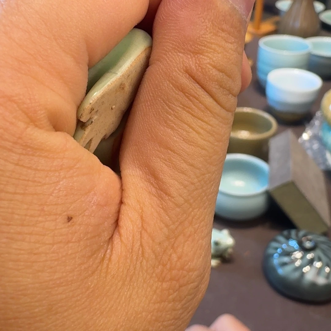 *****龙泉青瓷茶具微瑕