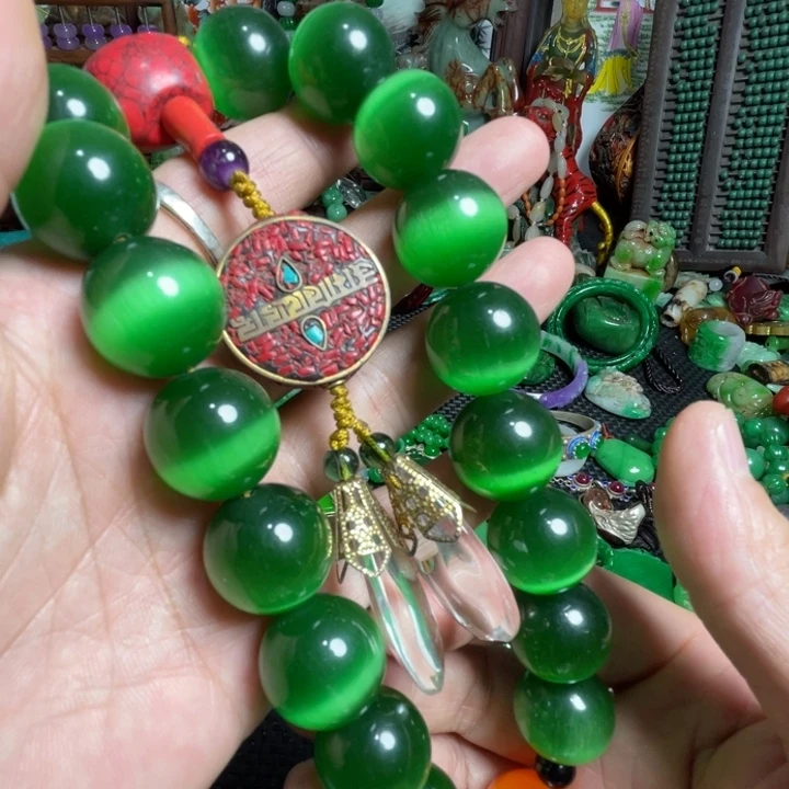 吊坠滴血莲花菩提