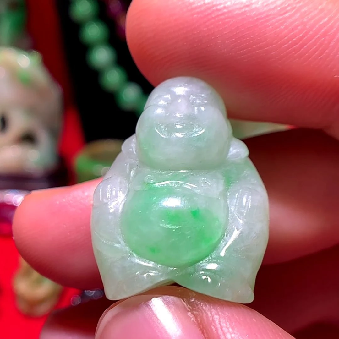 翡翠未镶嵌挂件佛公