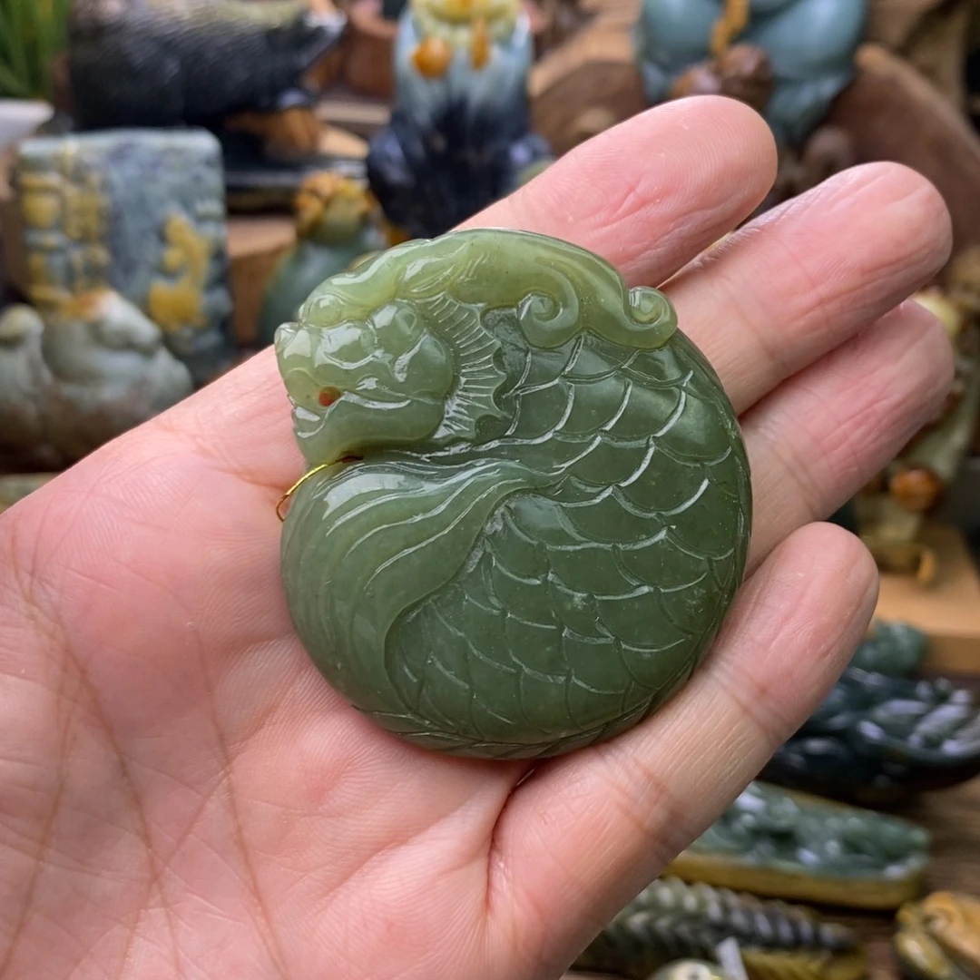 c***2和田玉未镶嵌挂件龙鱼