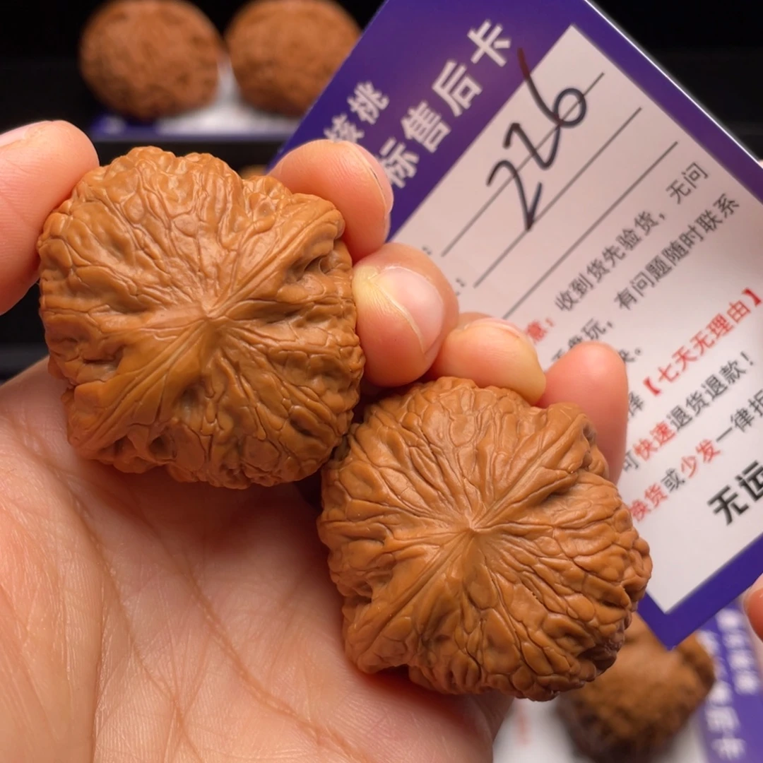 文玩核桃把件铁锤妹妹39加尺