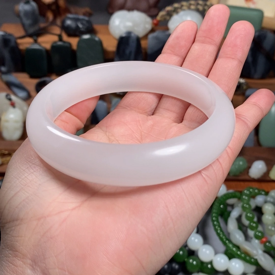 玛瑙/玉髓手镯未镶嵌甜**果