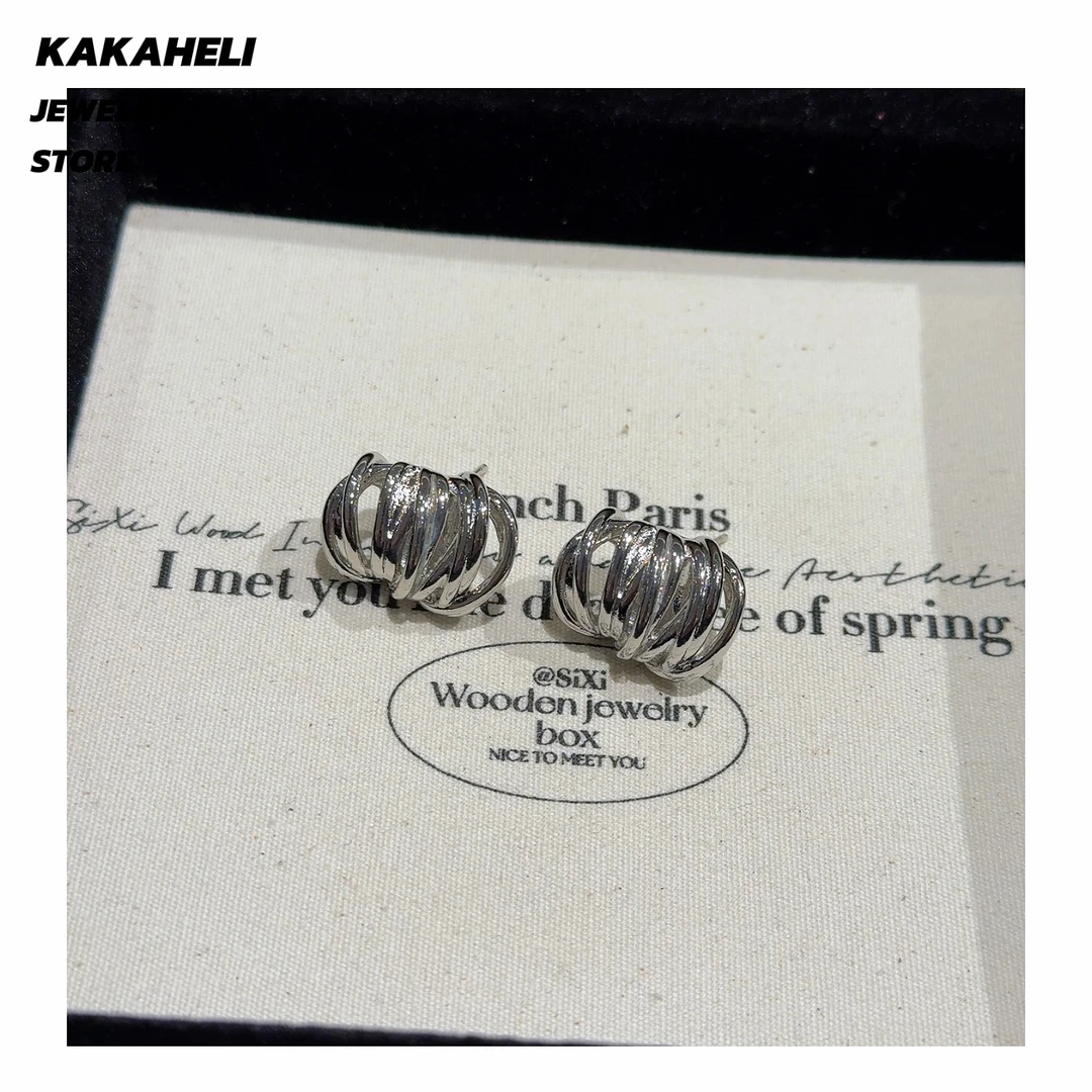 铜合金合成锆石耳饰 恶魔花苞重工缠绕立体耳钉 KK6512