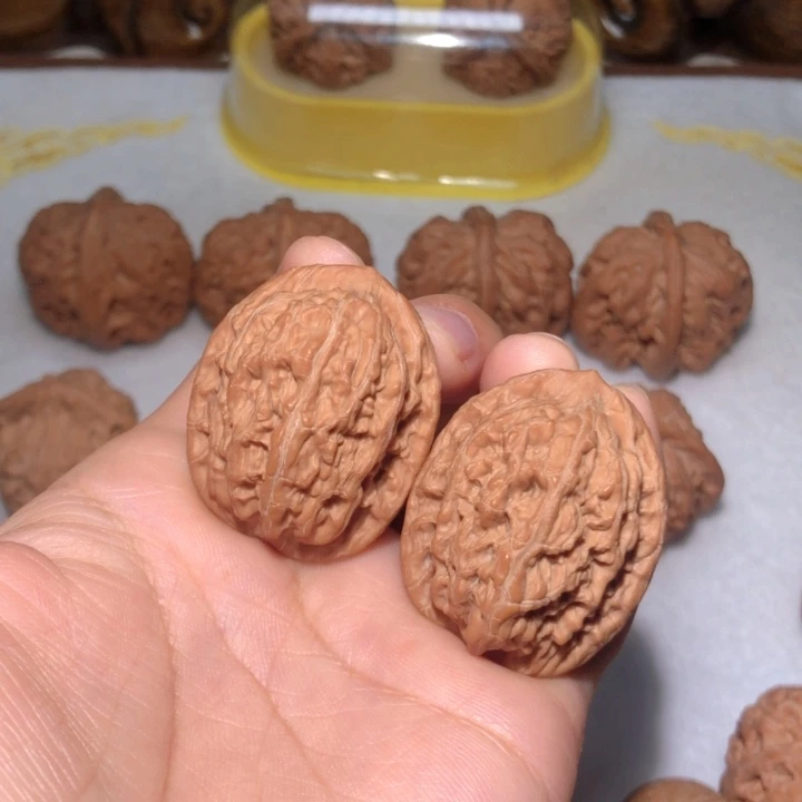 文玩核桃把件31鸭蛋虎头