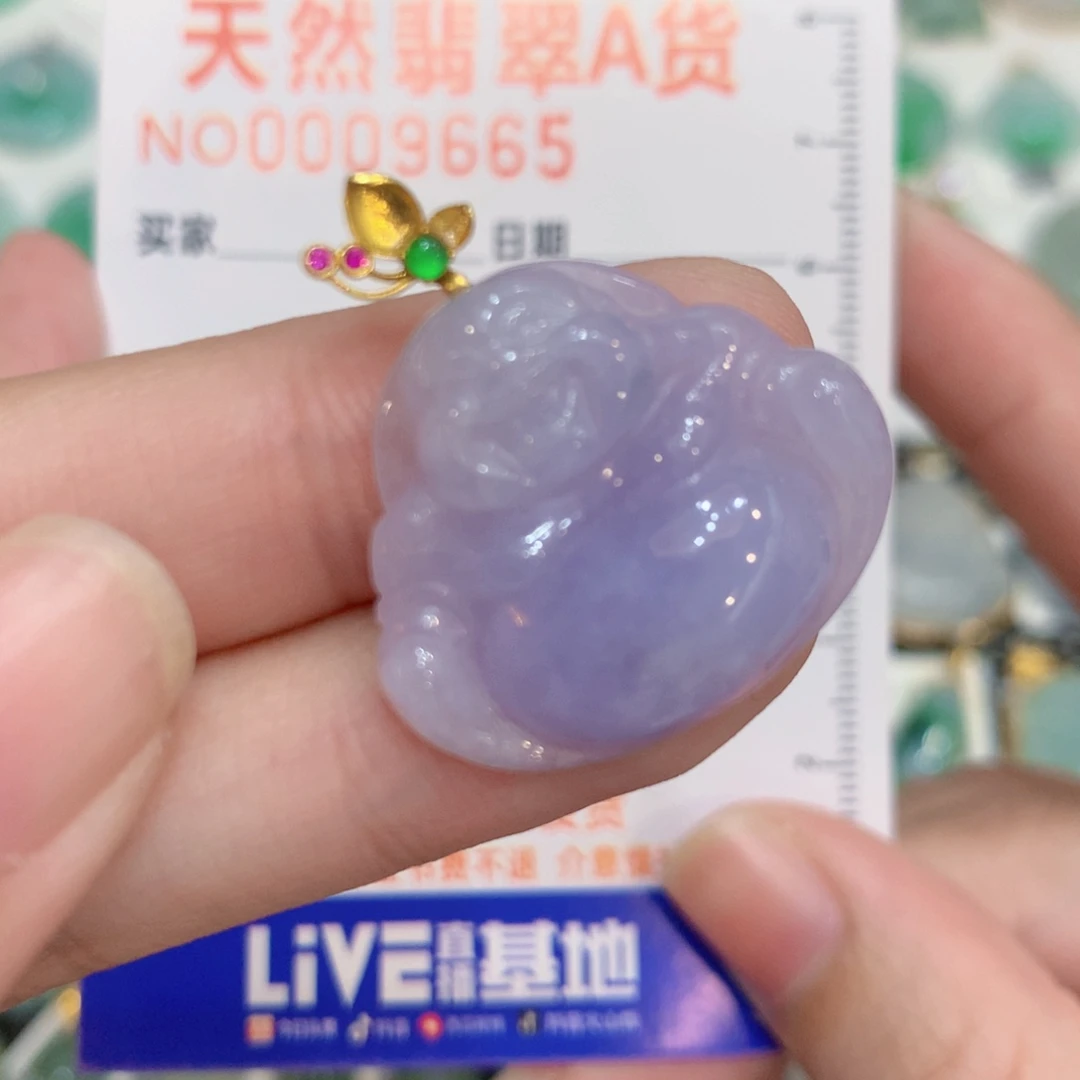 翡翠18K金镶嵌颈饰佛公