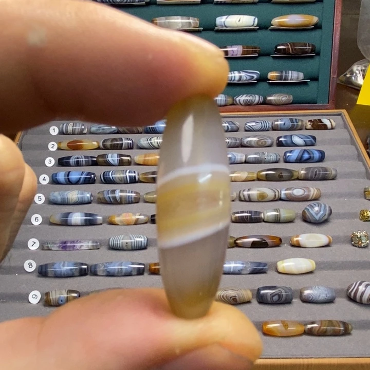 玛瑙/玉髓合金藏风蓝沁海浪花