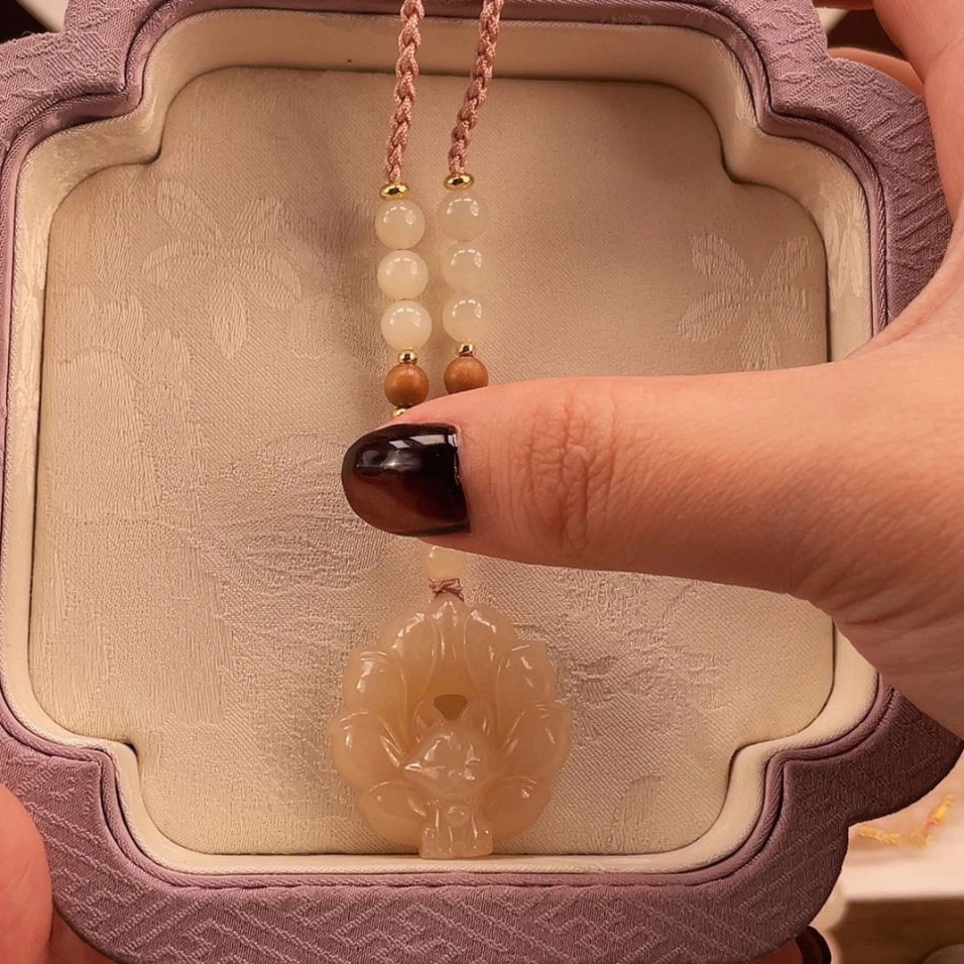 和田玉吊坠(不含链)未镶嵌