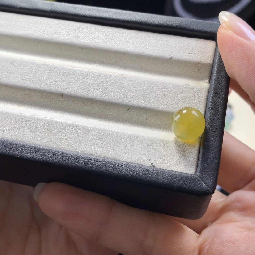 翡翠未镶嵌手串卡10.05冰黄