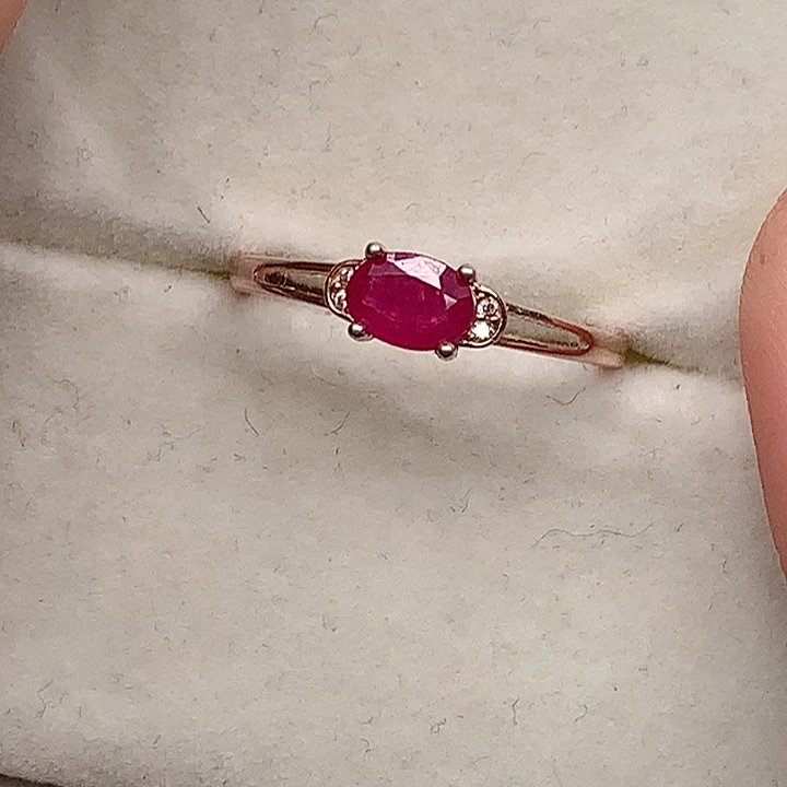 银S925镶嵌红宝石戒指