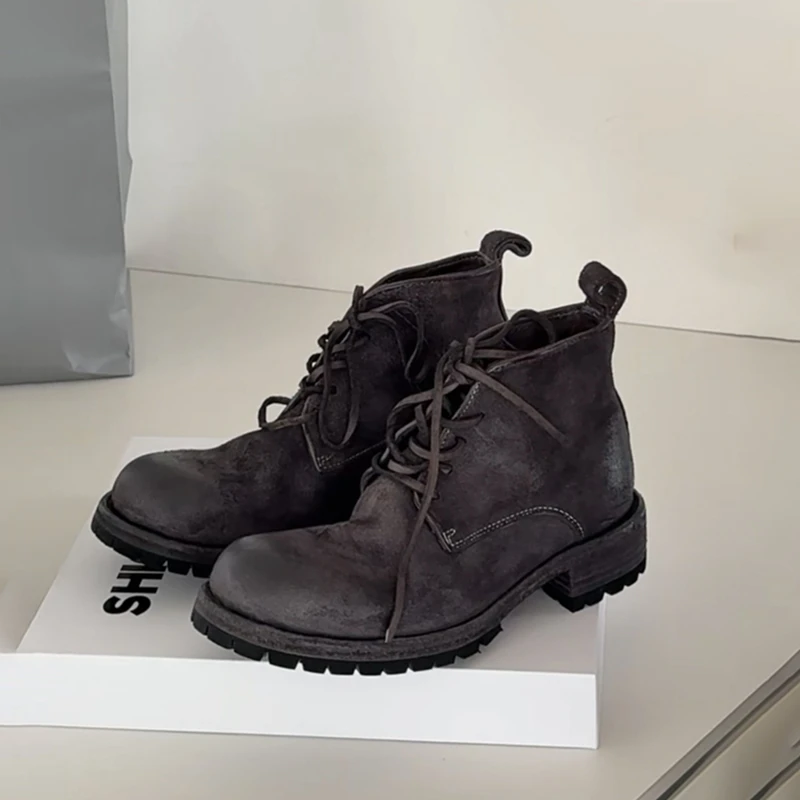 诗歌兰时尚工装靴女2025秋季新款真皮系带英伦风百搭短靴子3327-5