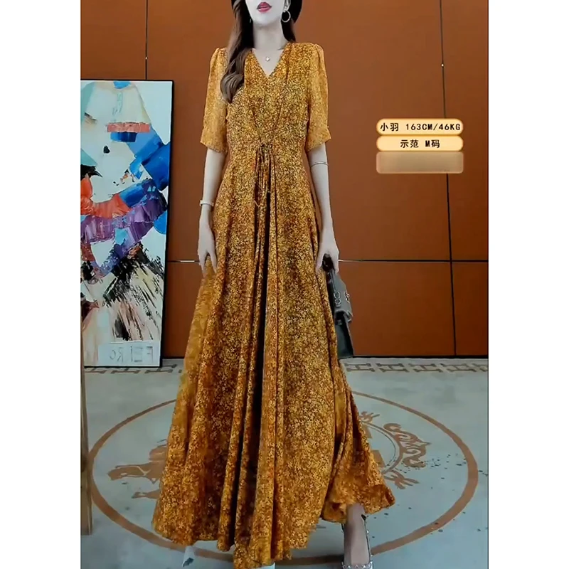 女神范优雅印花V领连衣裙女2023春装新款高贵系带显瘦短袖长裙子