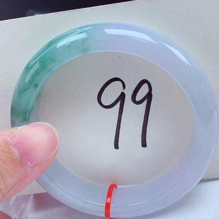 翡翠未镶嵌手镯翡翠