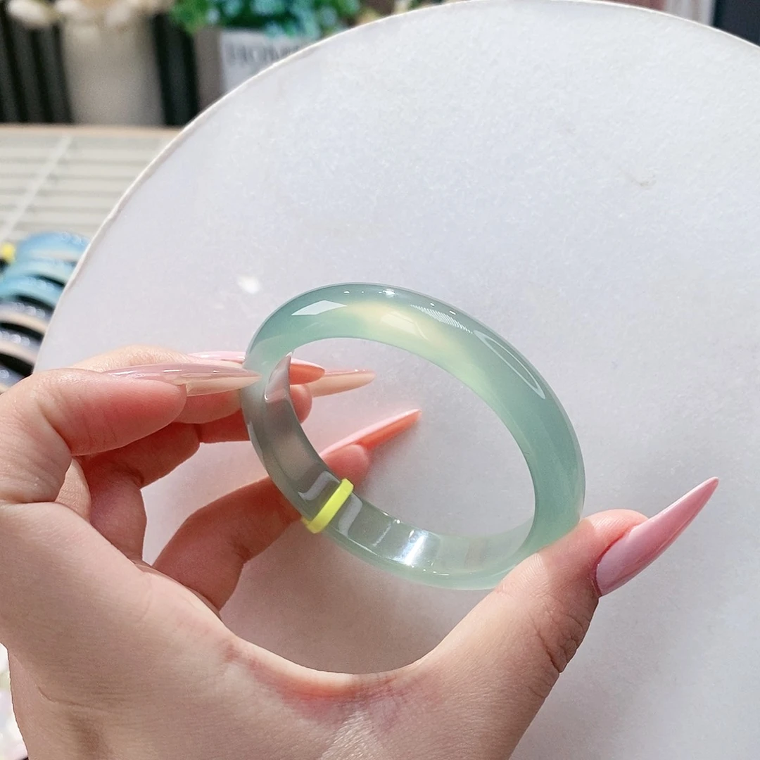 手镯玛瑙/玉髓未镶嵌53