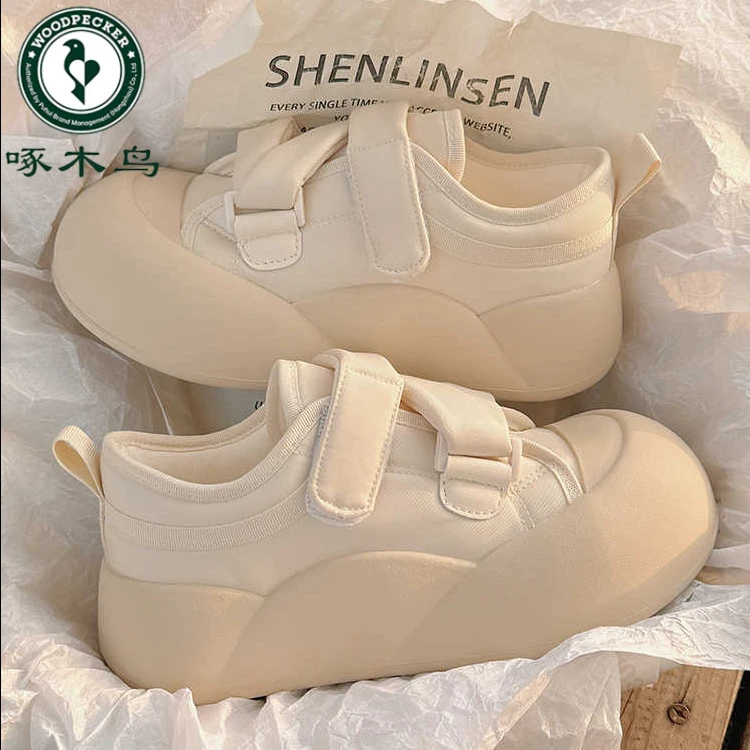 啄木鸟小白鞋女大头面包鞋魔术贴厚底增高鞋子女秋冬季百搭休闲鞋