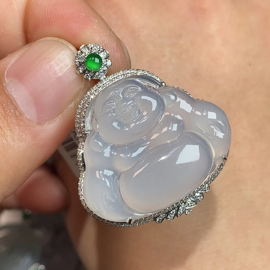 翡翠颈饰18K金镶嵌佛公