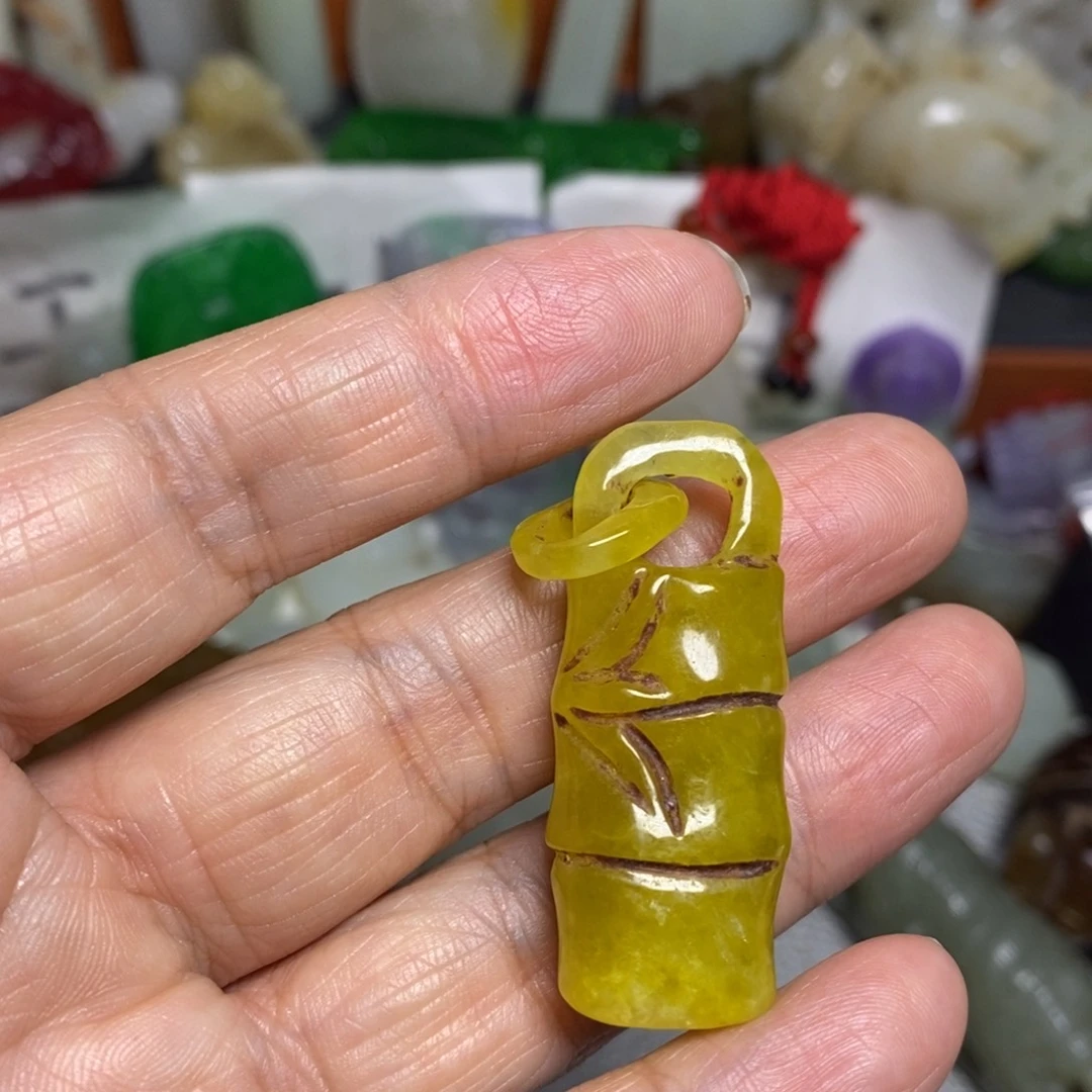 和田玉（糖玉）未镶嵌颈饰