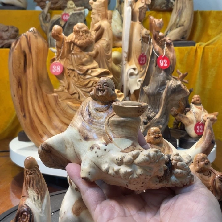 柏木（崖柏）崖柏  弥勒