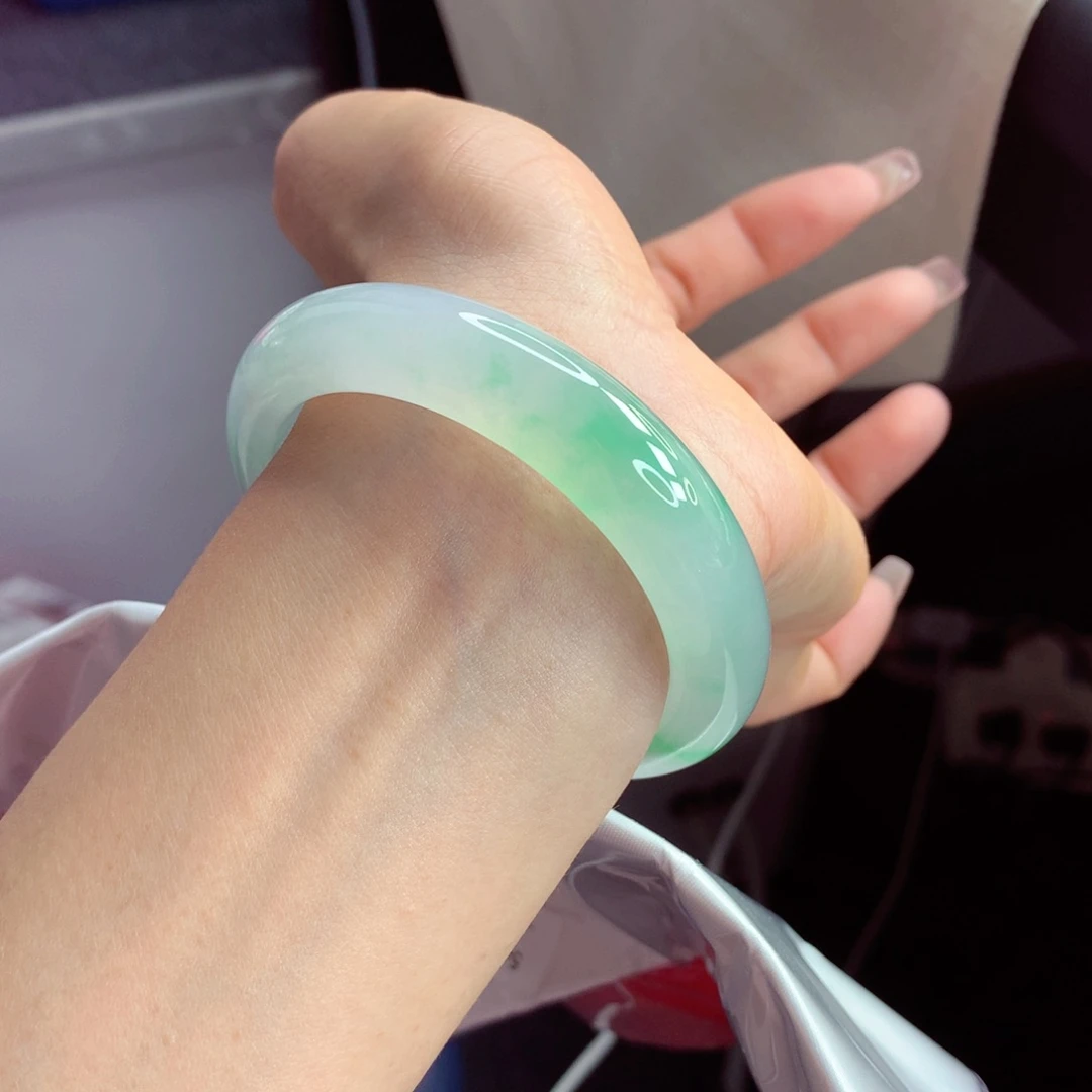 未镶嵌手镯翡翠54.2小柒力推 小万战斗机