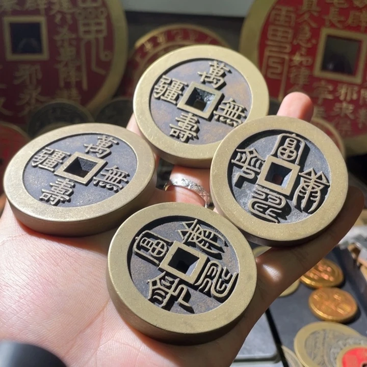 铜星***生现代仿制工艺品