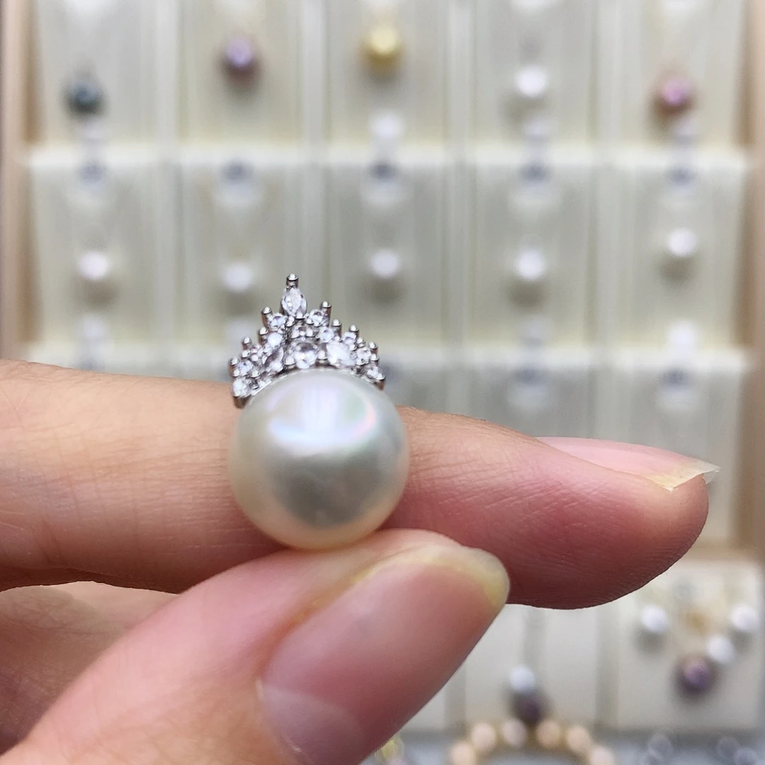 淡水珍珠合金颈饰